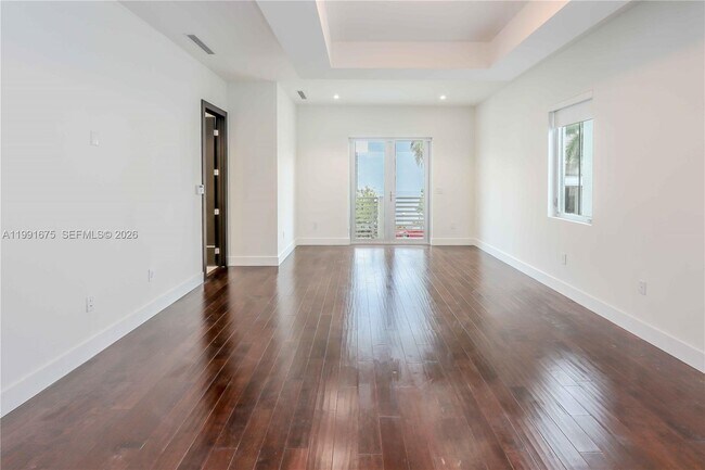 Building Photo - 8250 NW 33rd Terrace