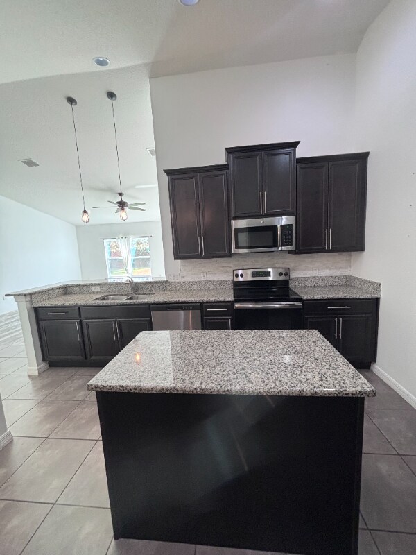 Building Photo - 4119 Bella Isle Cir