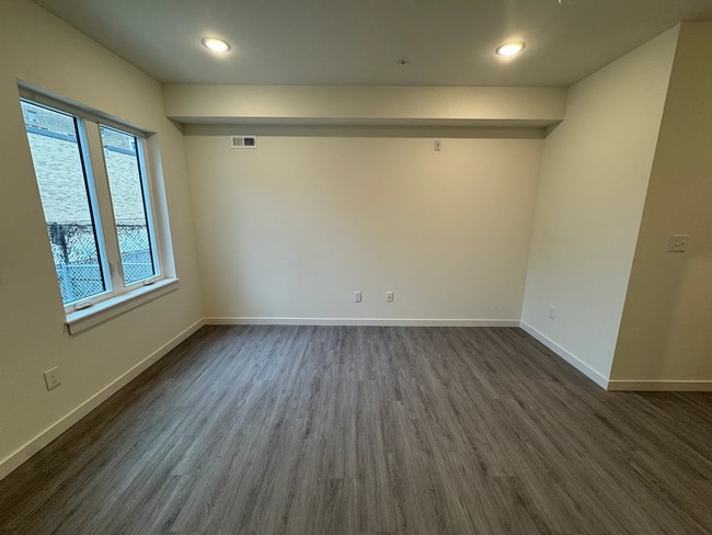 Building Photo - 5320 Angora Terrace