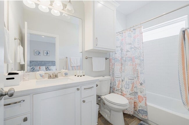 Building Photo - 25011 San Simeon Ct