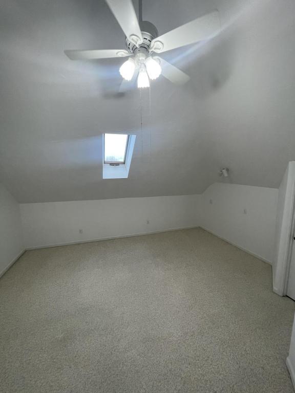 Building Photo - 2245 NW Park Terrace