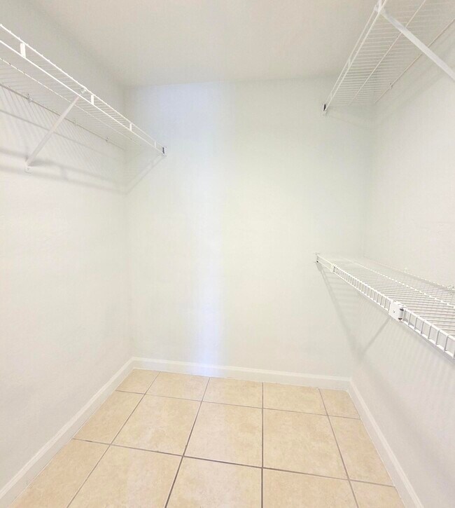 Building Photo - 1503 Palm Beach Trace Dr