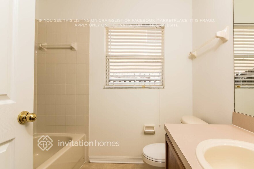 Building Photo - 6805 Waterton Dr