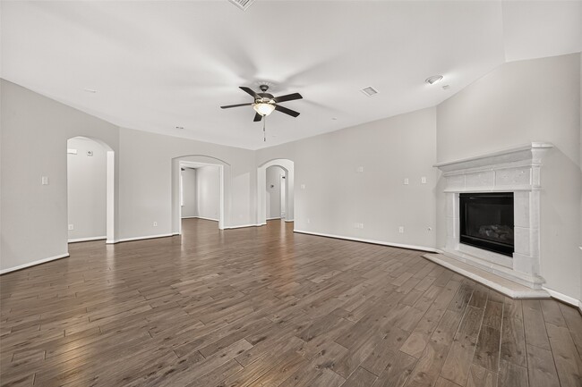 Building Photo - 26602 Yukon Straight Dr