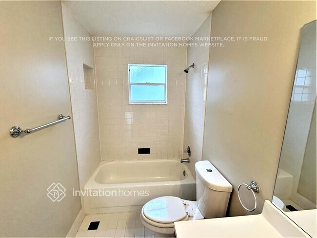 Building Photo - 1336 Waterway Cove Dr