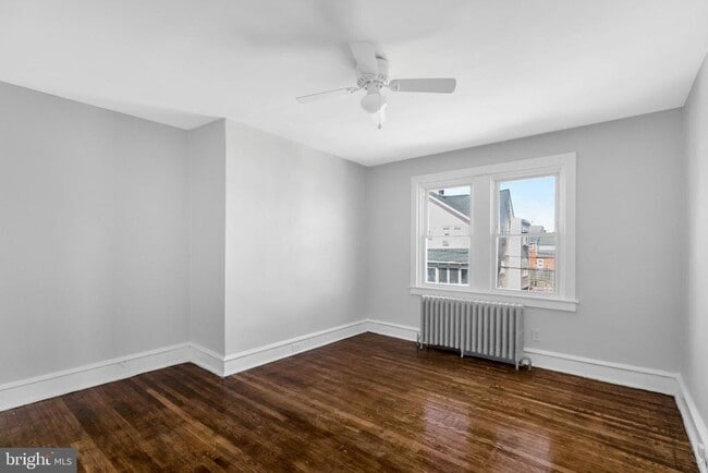 Building Photo - 4056 Ellendale Rd