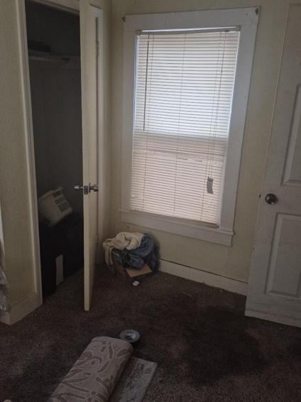 Building Photo - 5107 W 22nd St