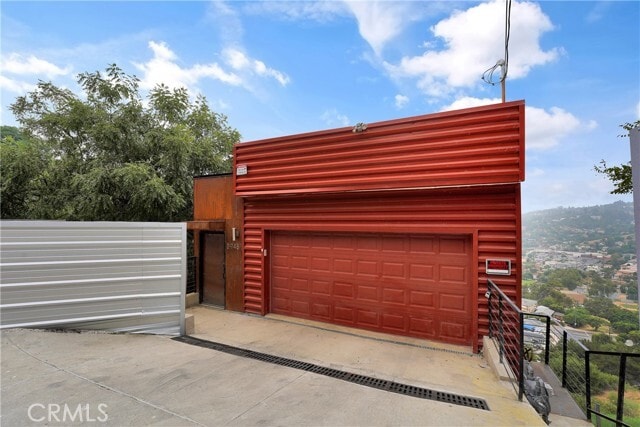 Primary Photo - 3945 Evadale Dr