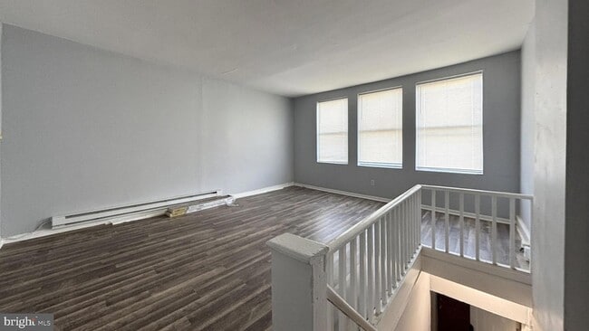 Building Photo - 1908 S 65th St