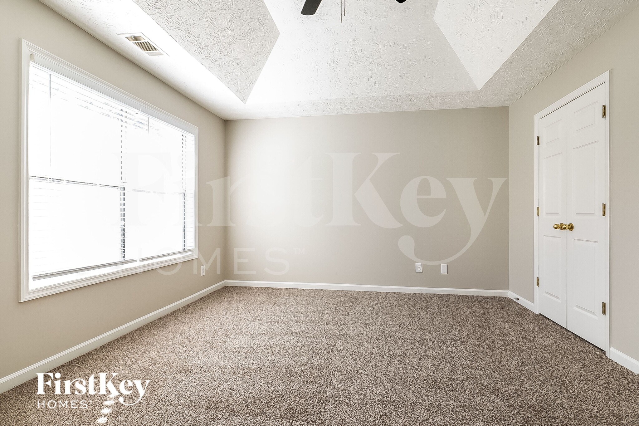 Building Photo - 2964 Shady Woods Cir