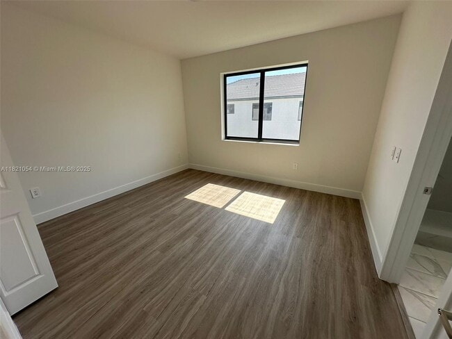 Building Photo - 34455 SW 191st Ave