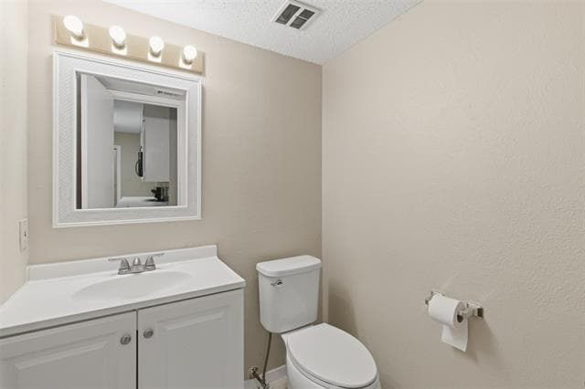 Building Photo - 2113 Fleur De Lis Ct