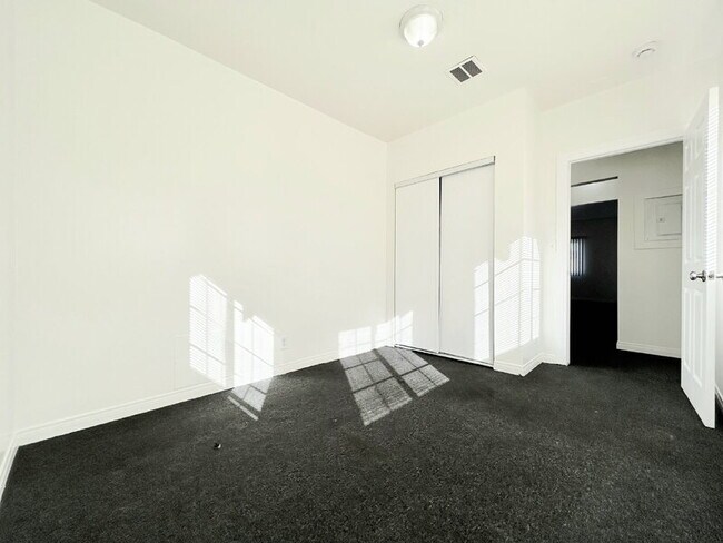 Building Photo - 8251 San Pedro St