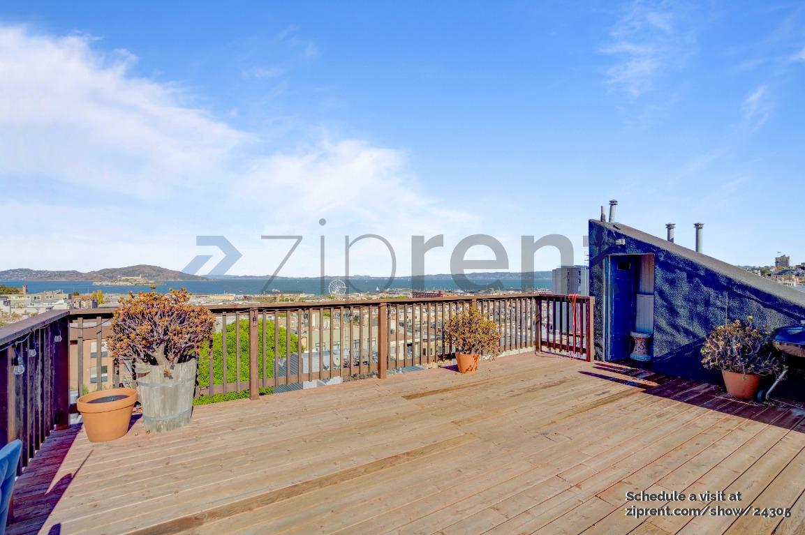 Building Photo - Unit