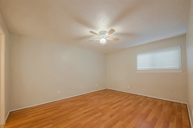 Building Photo - 3224 Timmons Ln