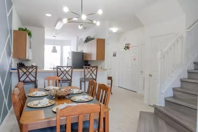 Building Photo - 1139 S Beach Cir