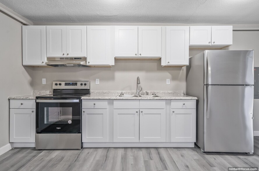 Interior Photo - EVERGREEN PLACE