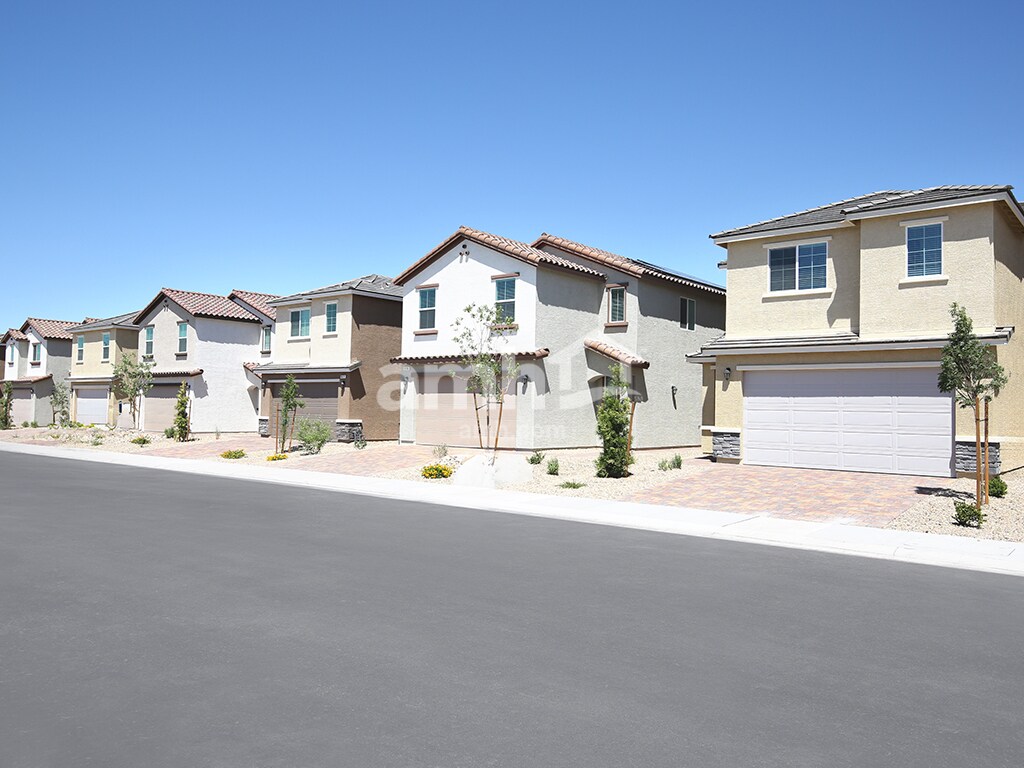 Building Photo - 7786 Hickory King Ave