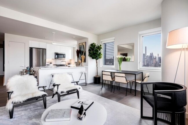 Building Photo - 2 bedroom in Long Island City NY 11101