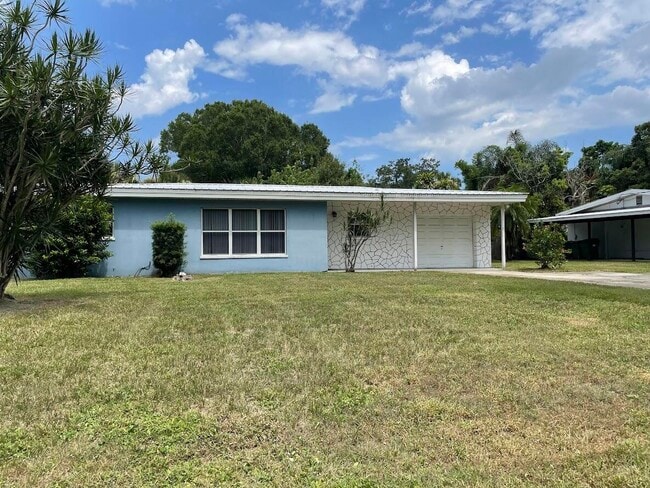 Primary Photo - 177 E Laila Dr