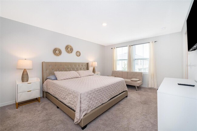 Building Photo - 1013 Plantation Ln