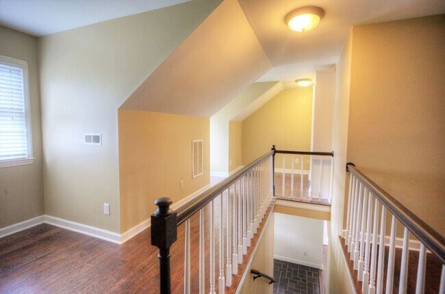 Building Photo - 5733 Connor Blvd