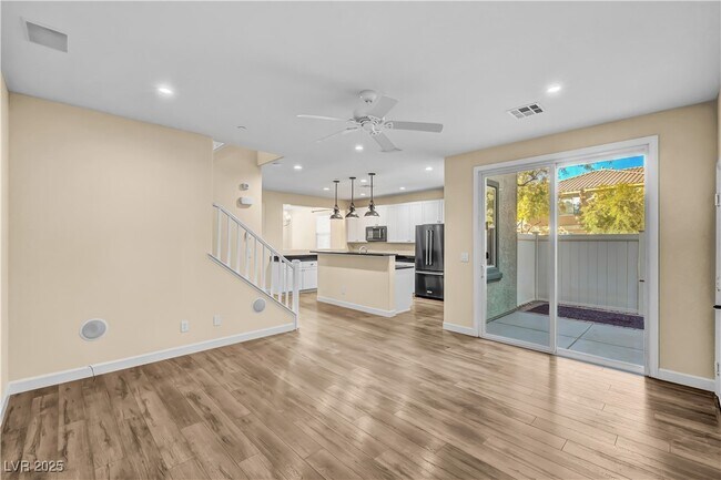 Building Photo - 1888 Via Firenze