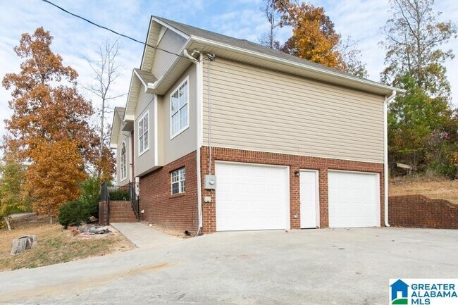 Building Photo - 4317 Green Haven Dr