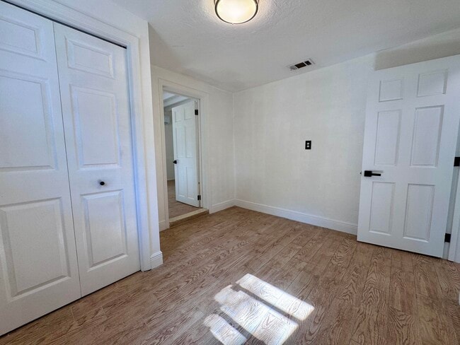 Building Photo - 2390 SW 18th Ave