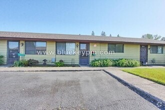 Building Photo - Unit #4- 2 Bed, 1 Bath Unit in Battle Grou...