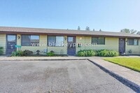 Building Photo - Unit #4- 2 Bed, 1 Bath Unit in Battle Grou...