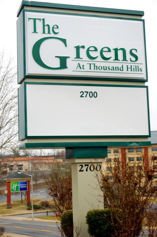 Building Photo - 2700 Green Mountain Dr