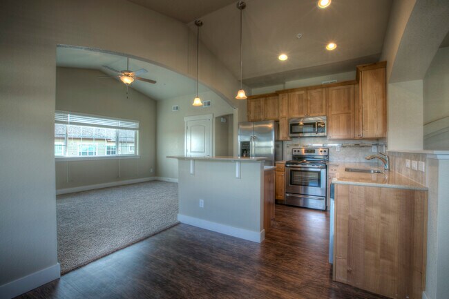Building Photo - 3838 Steelhead St
