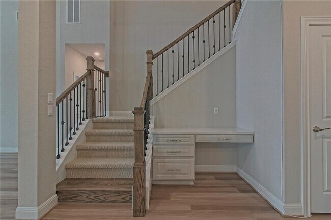 Building Photo - 324 Windom Way