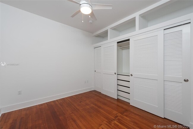 Building Photo - 3669 Poinciana Ave