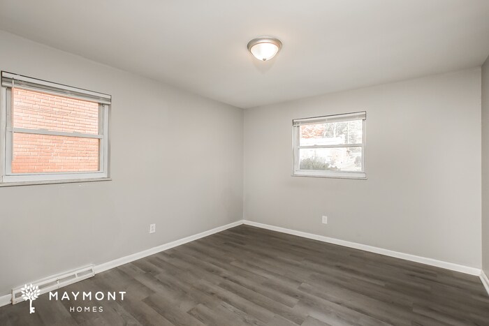 Building Photo - 1395 Tallberry Dr