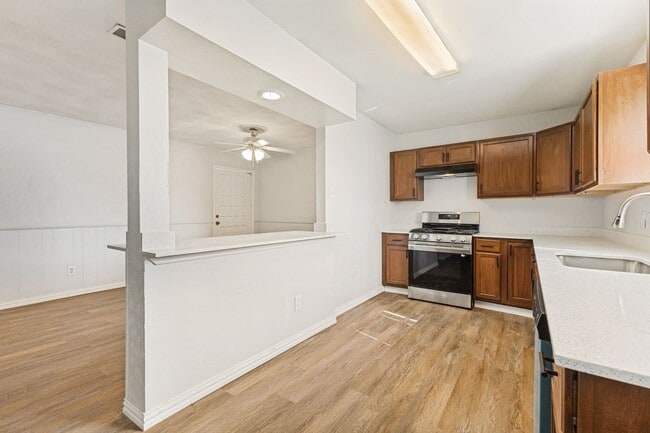 Building Photo - 4-Bed Home with Renovated Kitchen & Baths – Plenty of Space!