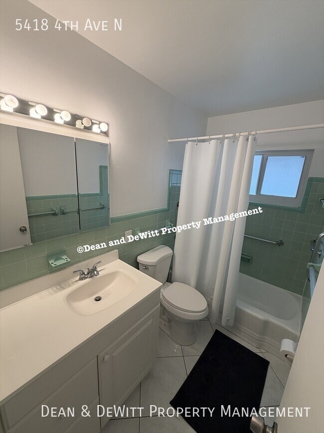 Building Photo - 5418 4th Ave N