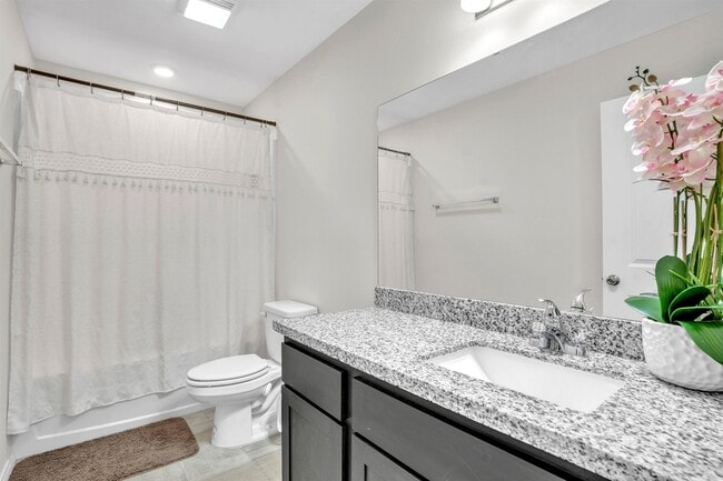 Building Photo - 5112 Anacahuita Dr