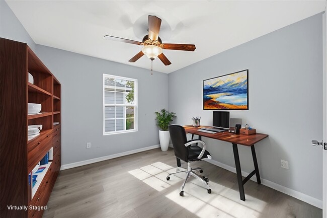 Building Photo - 8595 Parkway Dr