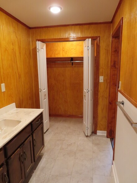 Building Photo - 15091 Fort Campbell Blvd