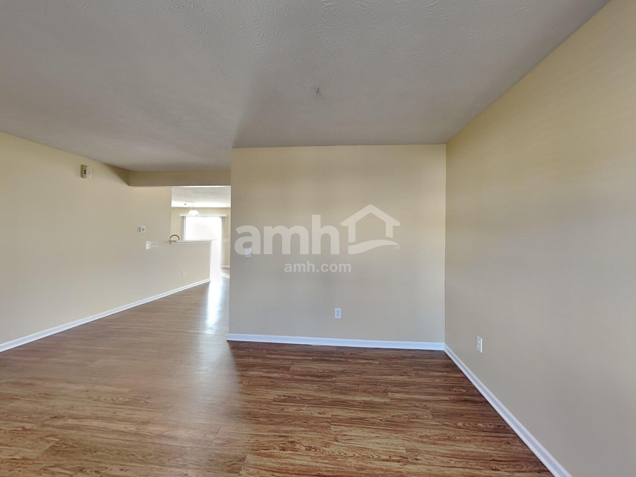 Building Photo - 11141 Hylas Dr