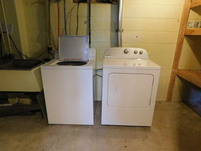 Building Photo - The Sweet Spot in Traverse City