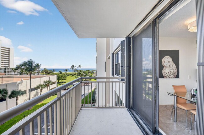 Building Photo - 3400 N Ocean Dr