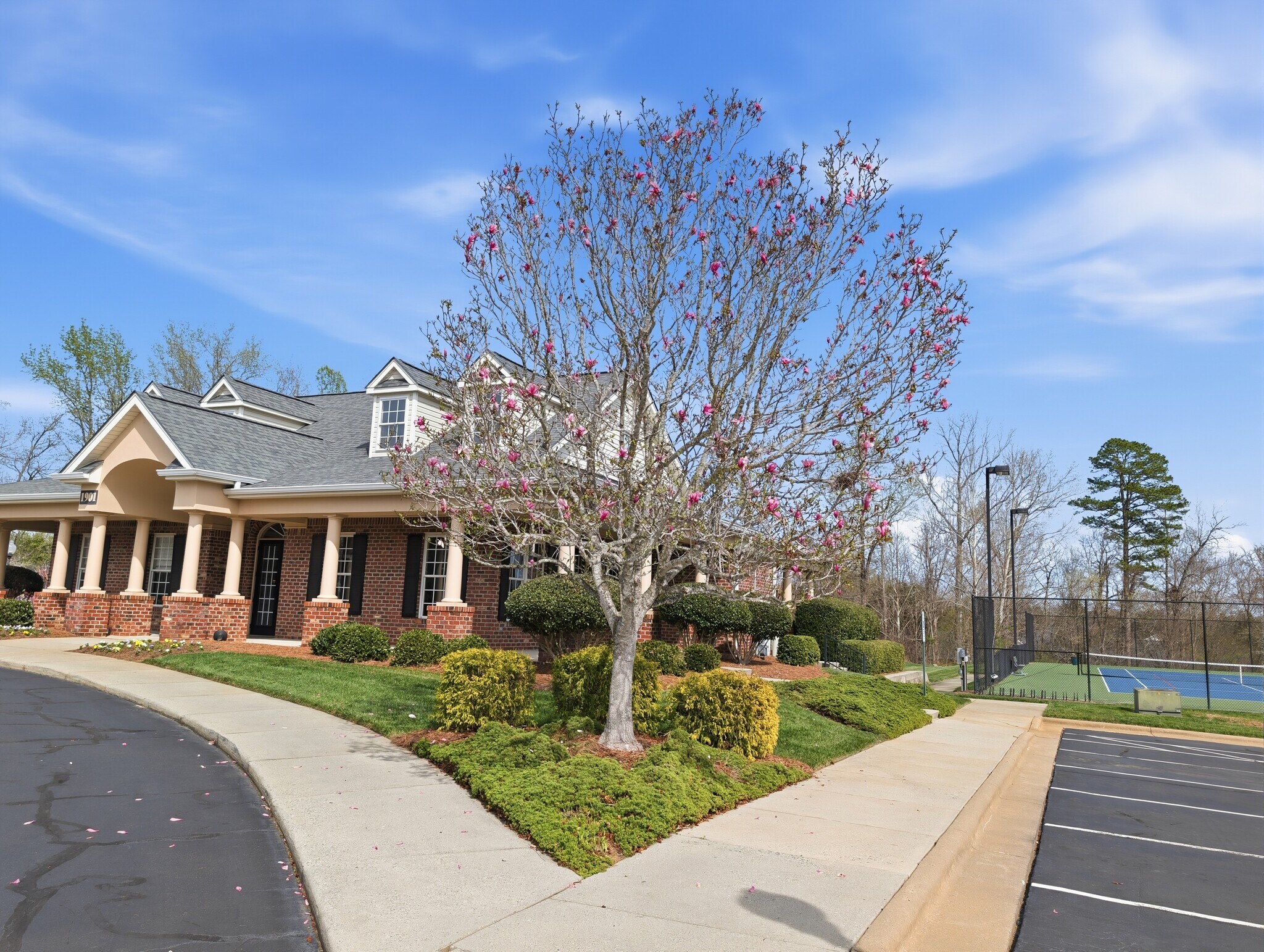 Building Photo - 6624 Barton Creek Dr