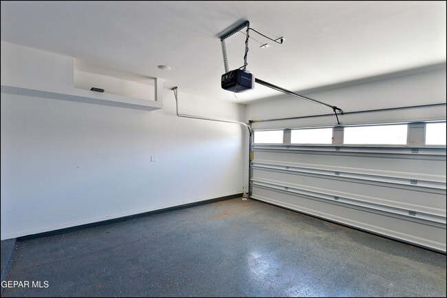 Building Photo - 541 Paseo Modesto Dr