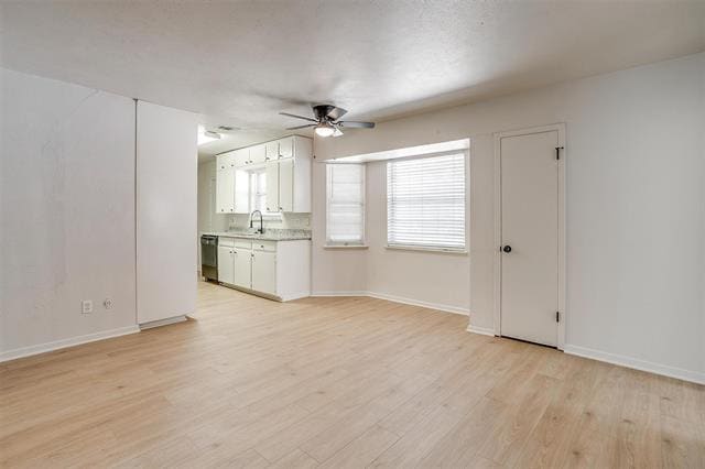 Building Photo - 412 Lena Ln
