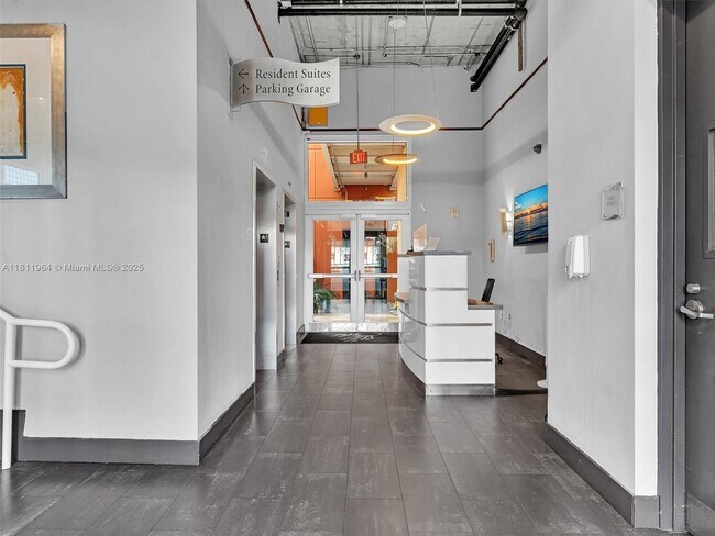 Building Photo - 2001 Biscayne Blvd