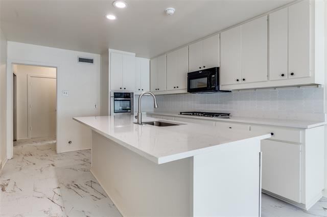 Building Photo - 6034 Prestonshire Ln