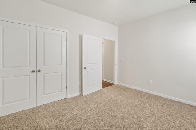 Building Photo - 1021 Skidaway Dr